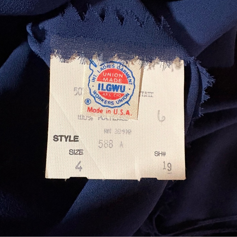 Vintage Navy Lace Cocktail Dress Women’s 4 Blue Batwing Drop Waist Chic Elegant - Picture 10 of 11